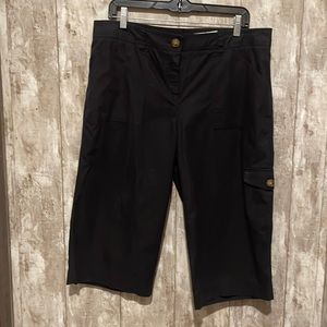 NWT Jones NY Black Walking Shorts/Pedal Pushers 12